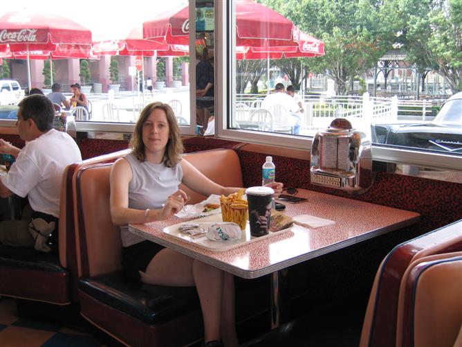 Melanie in Mel's Diner