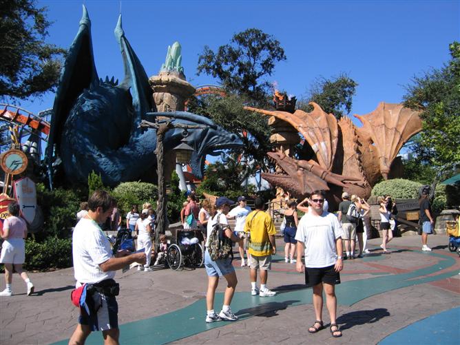 Duelling Dragons - Islands of Adventure