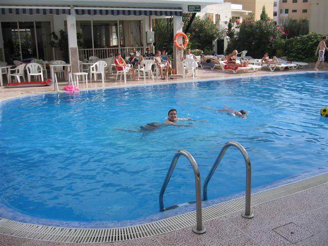 Hotel Piscis Pool
