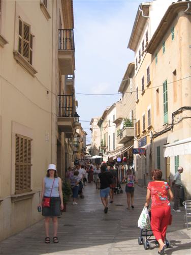 Melanie in the Old Town